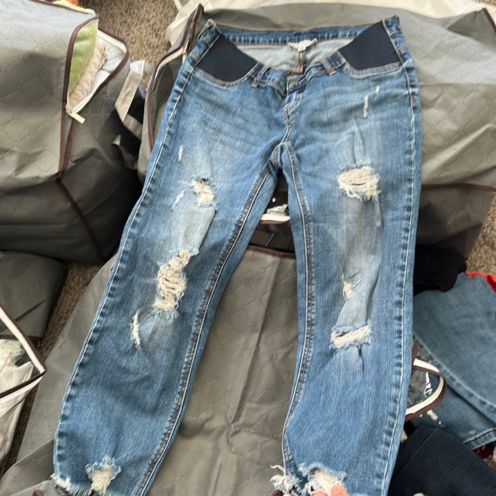 Jessica Simpson Maternity Jeans (under belly)